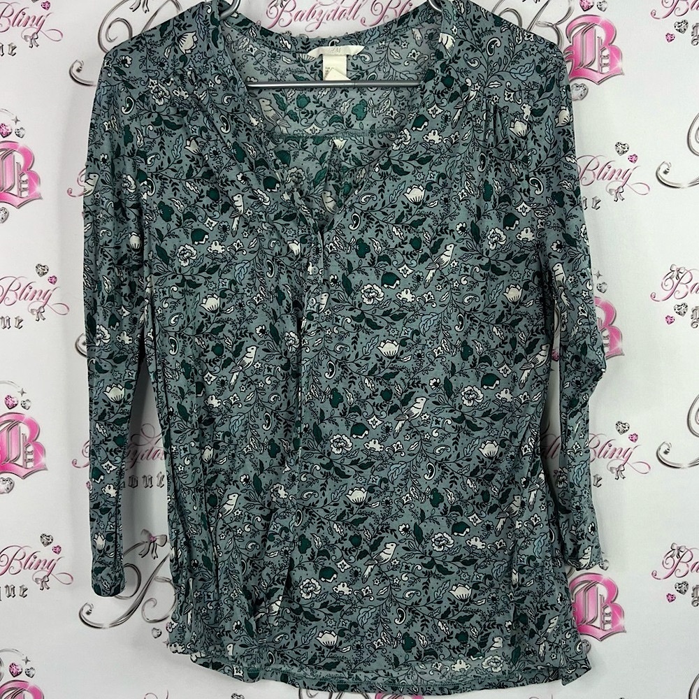 H&M long sleeve shirt flowers comfy lightweight Green Floral Blouse